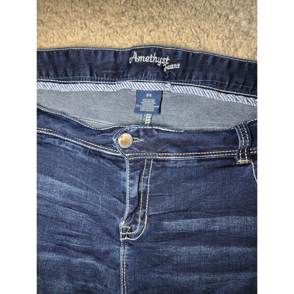 Amethyst Women’s Jean Shorts Size 24 Mid Rise Blue Denim Summer Casual - Picture 2 of 5